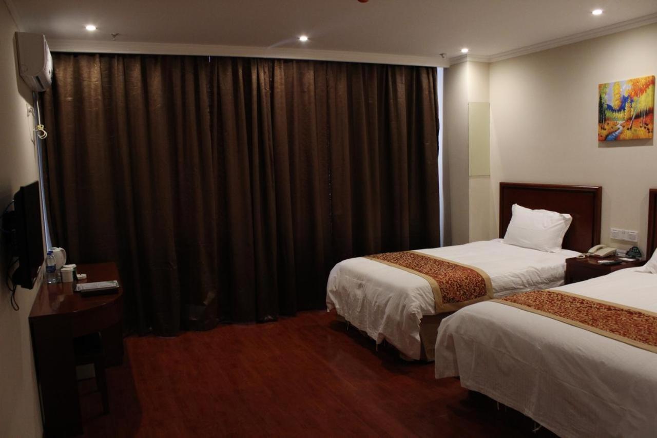 Greentree Inn Dalian Airport New District Xinzhaizi Express Hotel Ngoại thất bức ảnh